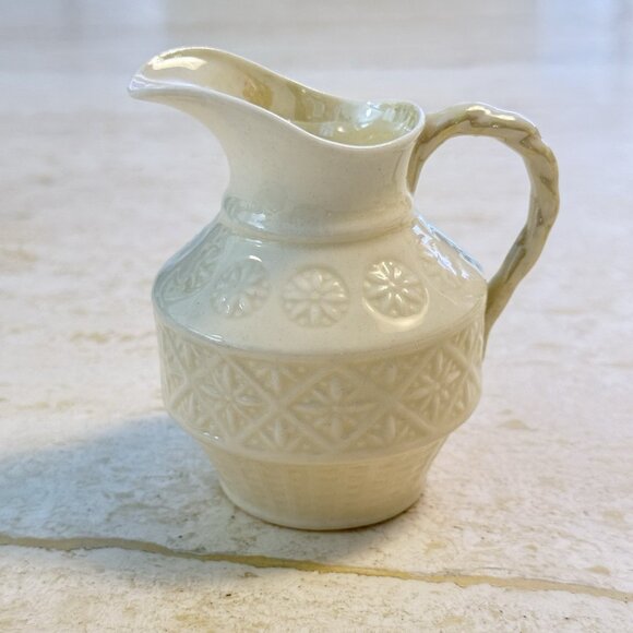 Vintage Belleek Irish Porcelain Creamer & Open Sugar Bowl Set - Picture 6 of 9
